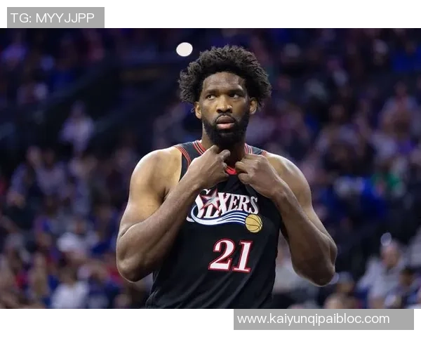 恩比德半场表现不佳8投4中仅得13分失误频繁正负值惨淡12 恩比德半场表现不佳8投4中仅得13分失误频繁正负值惨淡12