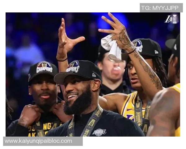 詹姆斯自信满满称新城市第二年必夺冠与浓眉等人畅谈未来目标