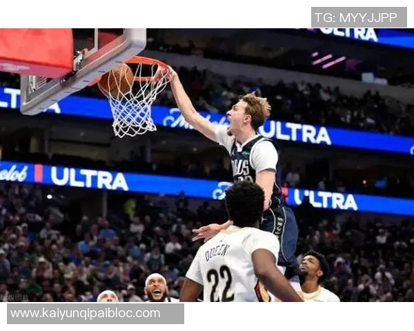 弗拉格感激加福德的支持与建议共同进步的篮球伙伴关系 弗拉格感激加福德的支持与建议共同进步的篮球伙伴关系