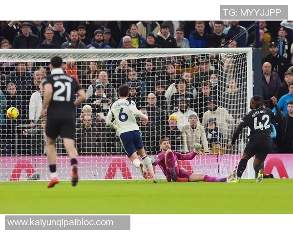 奥哈拉批评热刺签西蒙斯称其如曼联引安东尼已感厌倦